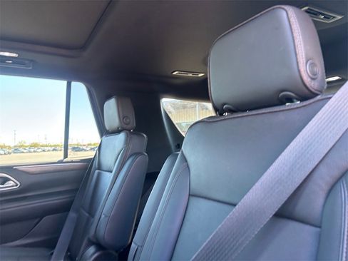 Used 2021 Chevrolet Tahoe High Country w/ Premium Package image 29