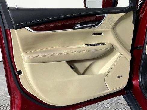 Used 2019 Cadillac XT5 Luxury AWD/4WD image 20