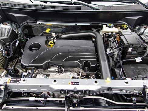 Used 2024 Chevrolet Equinox RS w/ LPO, Floor Liner Package FWD image 26