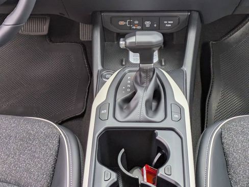 Certified 2025 Kia K4 GT-Line image 18