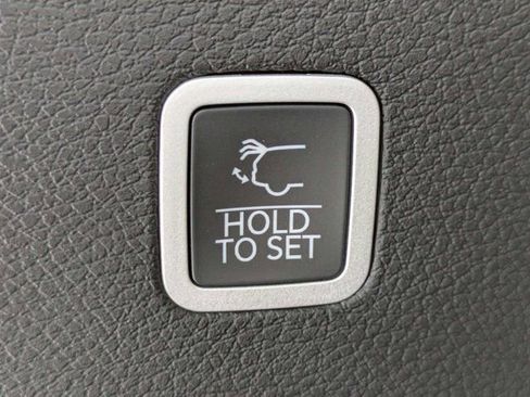 New 2026 Jeep Grand Wagoneer Summit AWD/4WD image 13