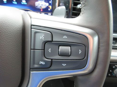 Certified 2024 Chevrolet Silverado 1500 LTZ image 30