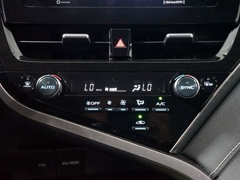 Used 2023 Toyota Camry SE w/ Convenience Package FWD image 20