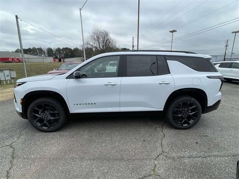 New 2026 Chevrolet Traverse RS image 6