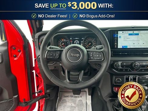 Used 2025 Jeep Wrangler Unlimited Rubicon AWD/4WD image 18