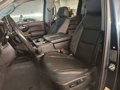 Used 2019 Chevrolet Silverado 1500 LT w/ All-Star Edition AWD/4WD image 13