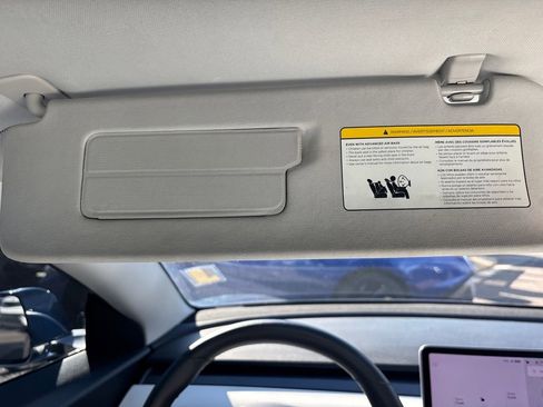 Used 2020 Tesla Model 3 Standard Range Plus image 38