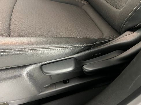 Used 2025 Buick Encore GX Preferred image 22