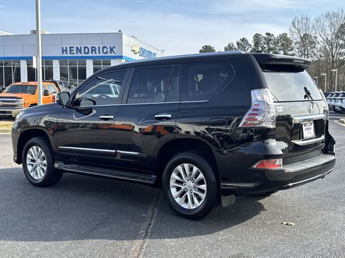 Used 2016 Lexus GX 460 image 8