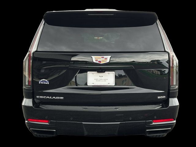 Used 2025 Cadillac Escalade Sport Platinum w/ LPO, Floor Liner Package AWD/4WD image 8