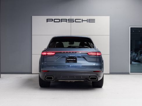 Certified 2019 Porsche Cayenne AWD/4WD image 6