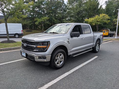 Certified 2024 Ford F150 XLT w/ Mobile Office Package AWD/4WD image 7