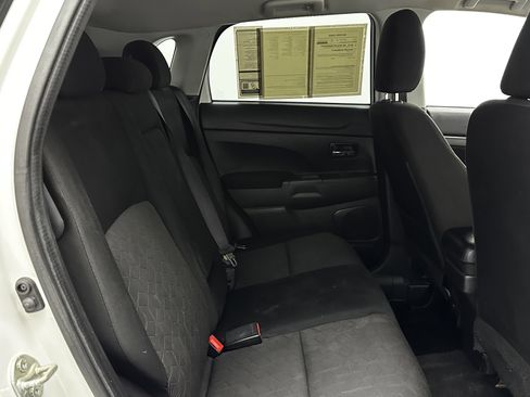 Used 2021 Mitsubishi Outlander Sport ES image 31