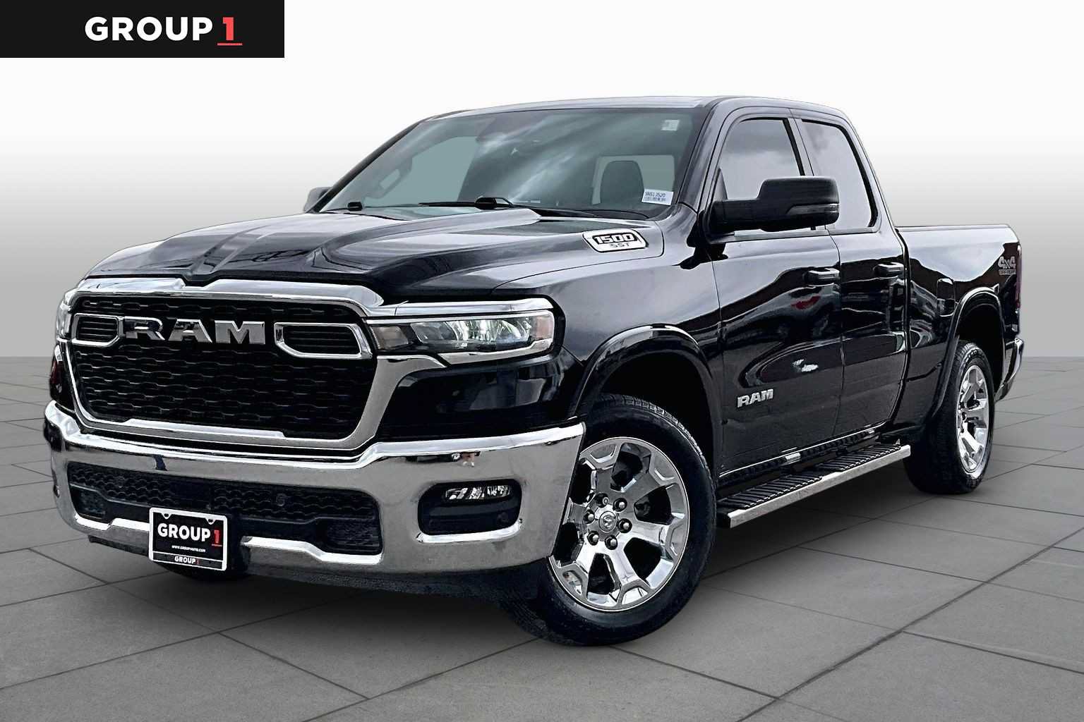 Used 2025 RAM 1500 Big Horn AWD/4WD image 1
