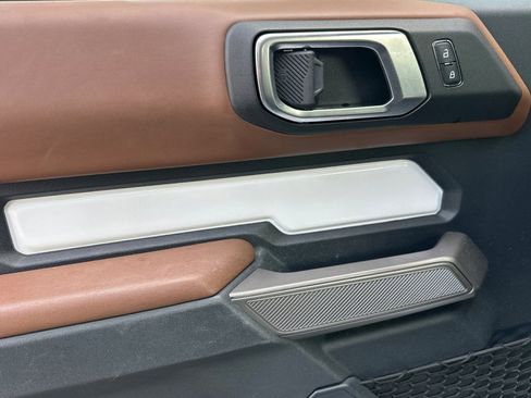 Used 2021 Ford Bronco Outer Banks image 10