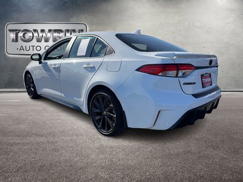 Used 2025 Toyota Corolla SE image 6