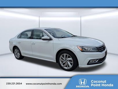 Used 2018 Volkswagen Passat 2.0T SE w/ SE Lighting Package