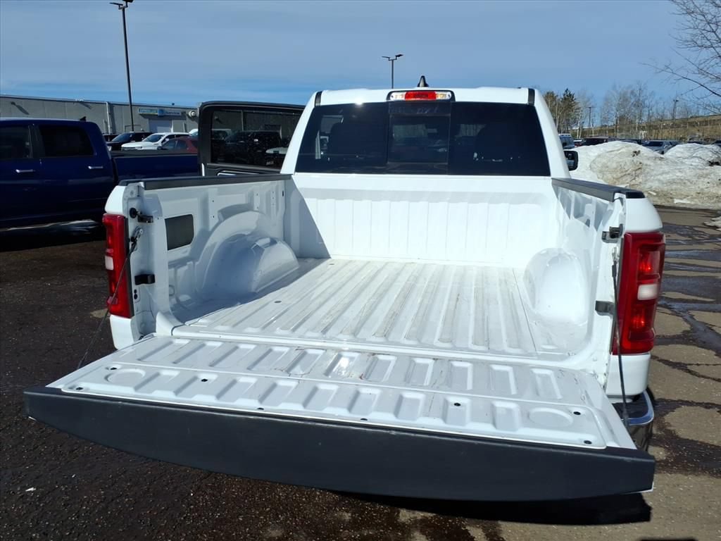 Used 2025 RAM 1500 Big Horn AWD/4WD image 17