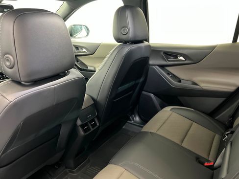 New 2027 Chevrolet Equinox LT w/ Convenience Package II AWD/4WD image 21