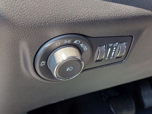 New 2026 Jeep Compass Limited AWD/4WD image 12