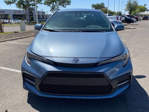 Used 2020 Toyota Corolla XSE FWD image 2