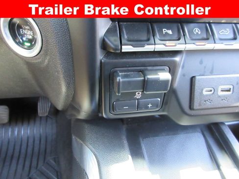 Certified 2020 GMC Sierra 1500 AT4 w/ AT4 Premium Package AWD/4WD image 21