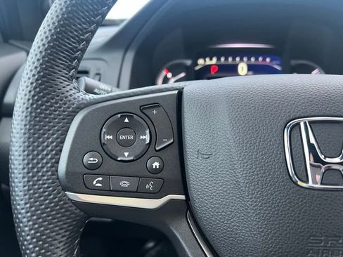 Used 2025 Honda Passport EX-L image 16