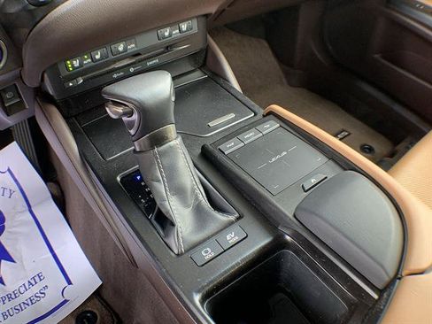 Used 2019 Lexus ES 300h w/ Premium Package FWD image 20