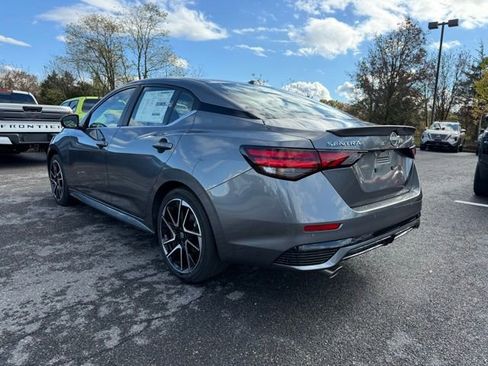 New 2025 Nissan Sentra SR w/ SR Premium Package image 7