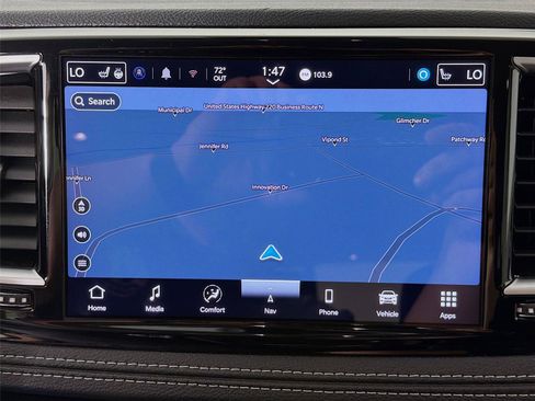 Used 2024 Chrysler Pacifica Limited FWD image 20