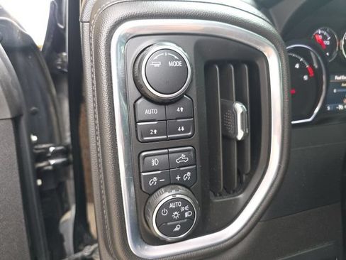 Used 2022 Chevrolet Silverado 3500 LTZ w/ LTZ Plus Package AWD/4WD image 26