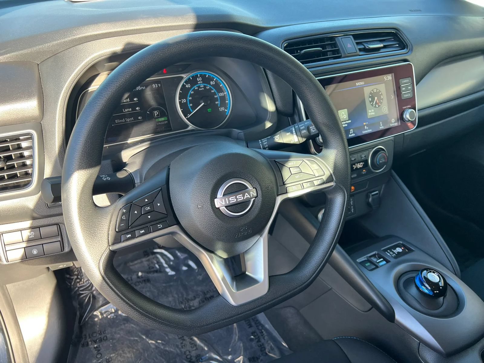 Used 2024 Nissan Leaf S FWD image 12