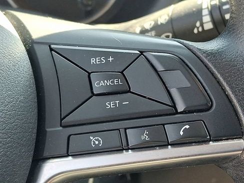 Used 2020 Nissan Kicks SV FWD image 22