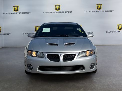 Used 2005 Pontiac GTO RWD image 2