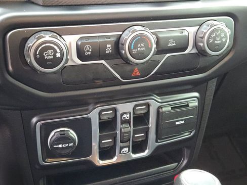 Used 2020 Jeep Gladiator Sport w/ Quick Order Package 24S image 27