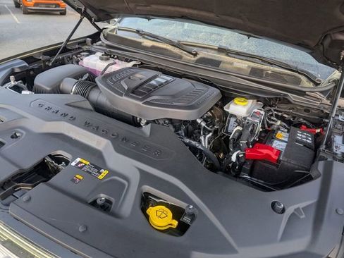 New 2026 Jeep Grand Wagoneer 2WD image 35