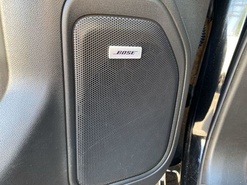 Used 2022 Chevrolet Silverado 1500 LT Trail Boss w/ Convenience Package II image 16