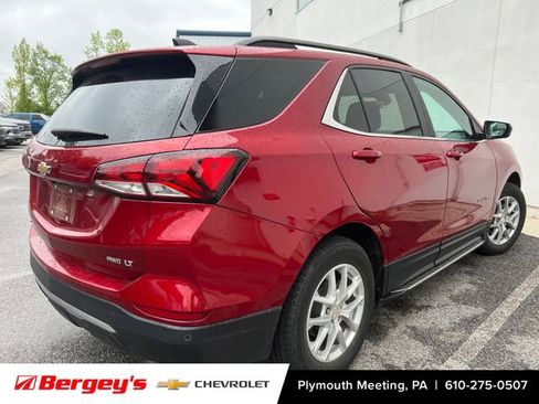 Used 2023 Chevrolet Equinox LT AWD/4WD image 2