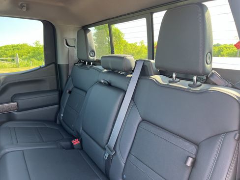 Used 2021 GMC Sierra 1500 Denali AWD/4WD image 36
