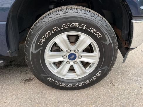Used 2019 Ford F150 XLT AWD/4WD image 28
