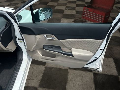 Used 2015 Honda Civic LX image 11