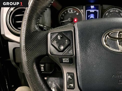 Certified 2020 Toyota Tacoma TRD Sport w/ Technology Package image 24