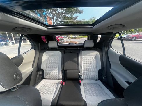 Used 2024 Chevrolet Equinox LT FWD image 15