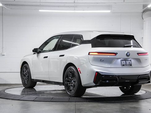 New 2026 BMW iX xDrive60 w/ M Sport Package image 4