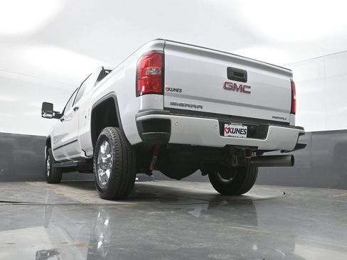 Used 2019 GMC Sierra 3500 Denali w/ Duramax Plus Package AWD/4WD image 37