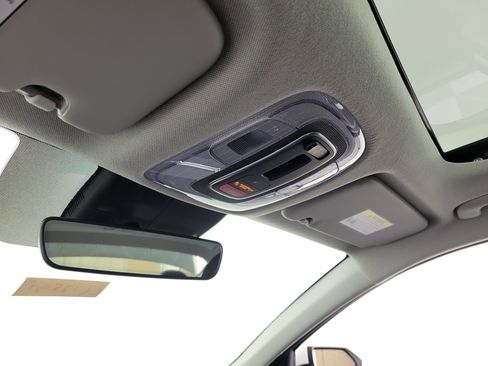 New 2025 Hyundai Elantra Limited image 19