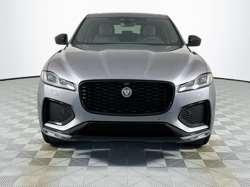 Certified 2026 Jaguar F-PACE R-Dynamic S AWD/4WD image 2