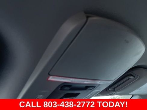 Used 2023 Toyota Camry LE image 29