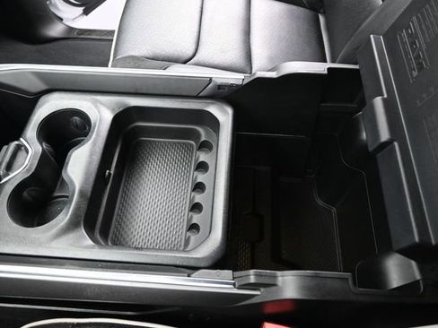 Used 2025 RAM 1500 Laramie image 22