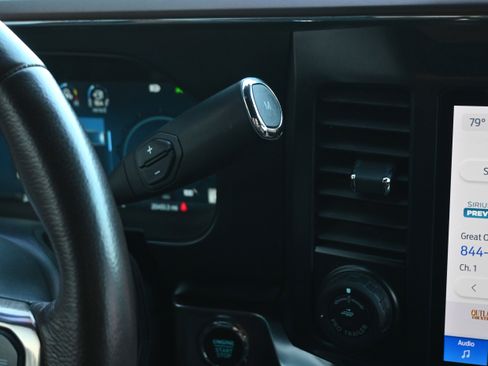 Used 2024 Ford F350 King Ranch w/ Chrome Package image 19